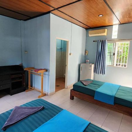 Sarin Guesthouse สาริน Ko Tao Esterno foto