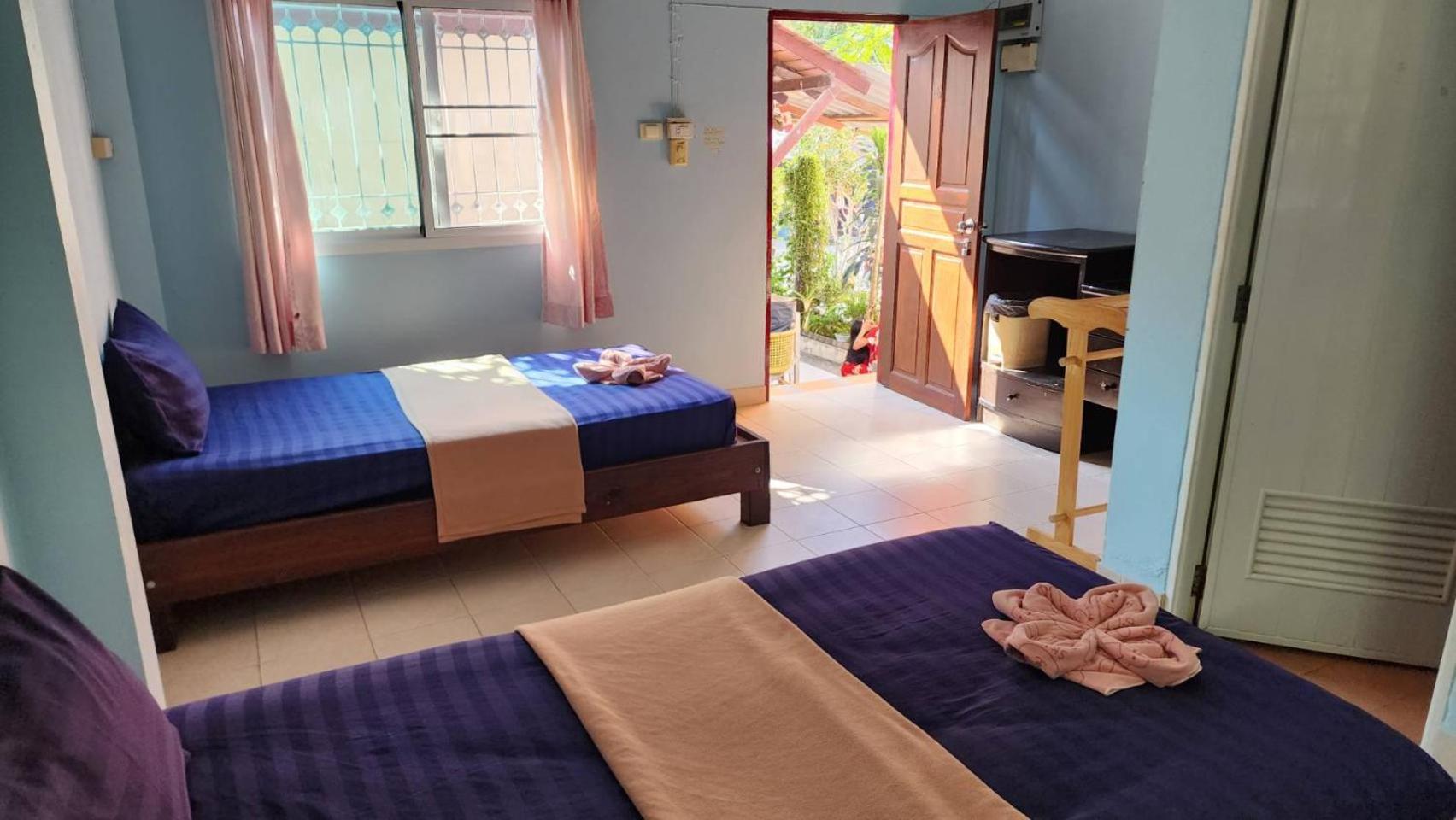 Sarin Guesthouse สาริน Ko Tao Esterno foto
